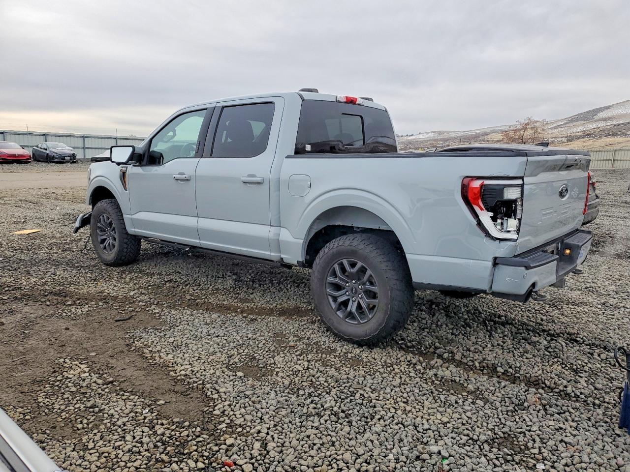 2023 FORD F150 SUPERCREW photo 2