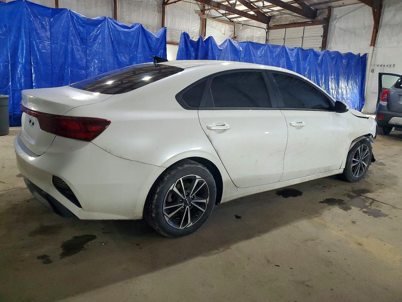 2024 KIA FORTE LX photo 5