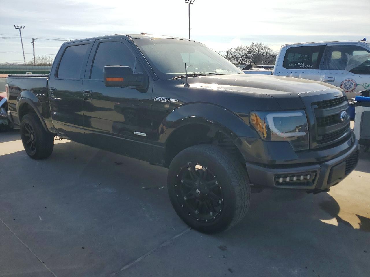 2013 FORD F150 SUPERCREW photo 4