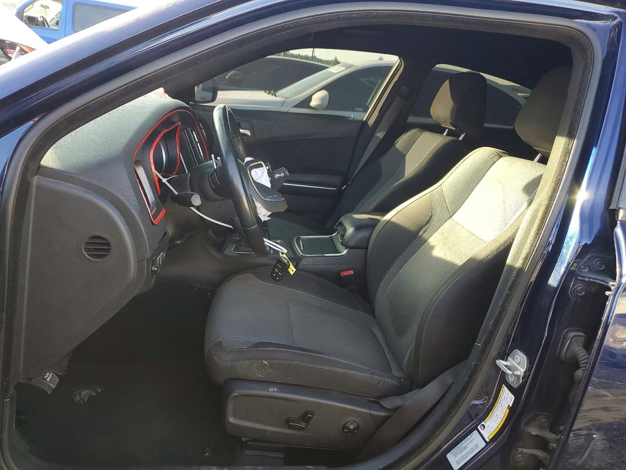 2015 DODGE CHARGER SXT photo 7