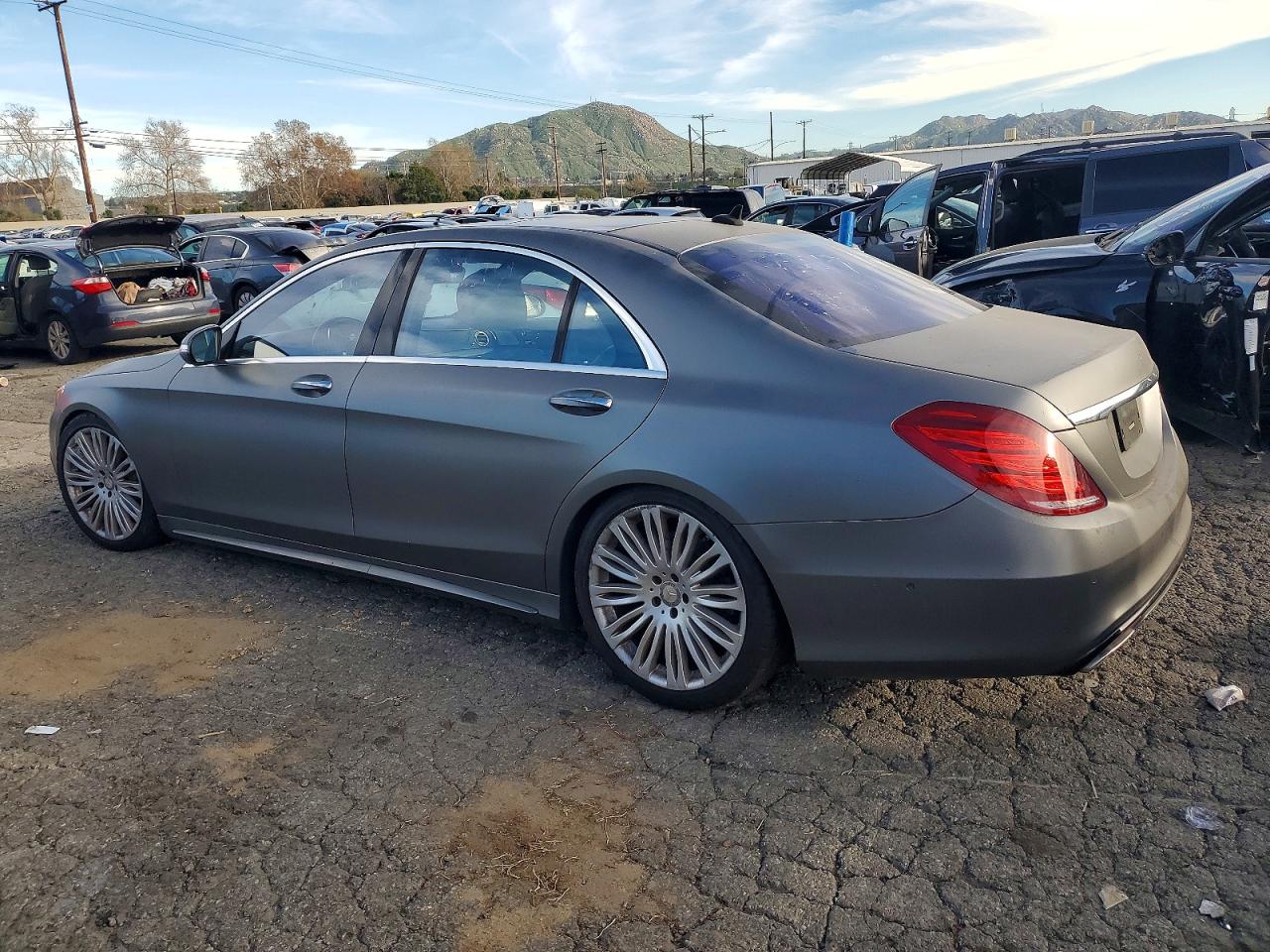 2017 MERCEDES-BENZ S 550 photo 3
