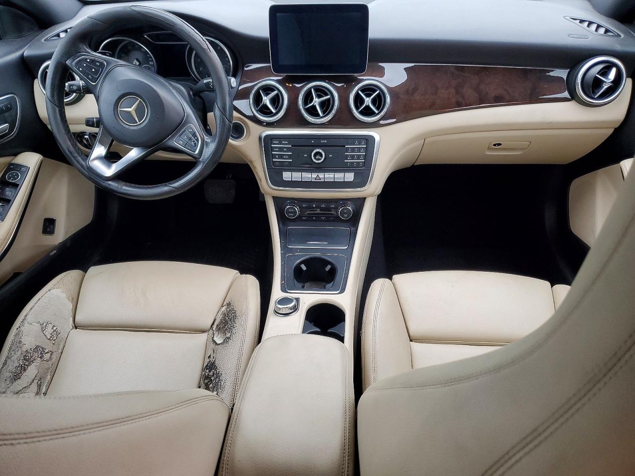 2018 MERCEDES-BENZ CLA 250 photo 15