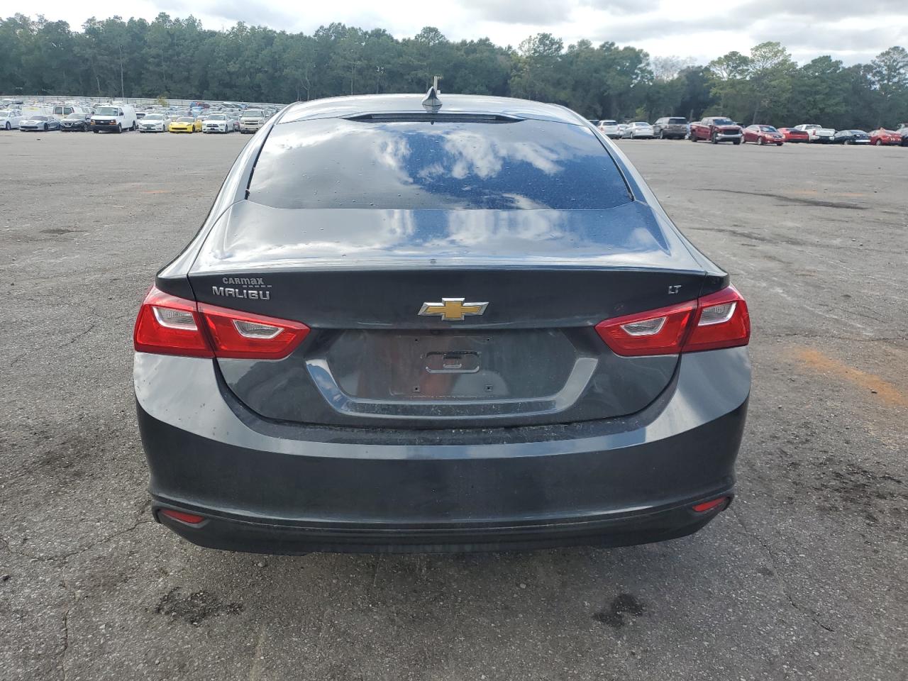 2018 CHEVROLET MALIBU LT photo 11