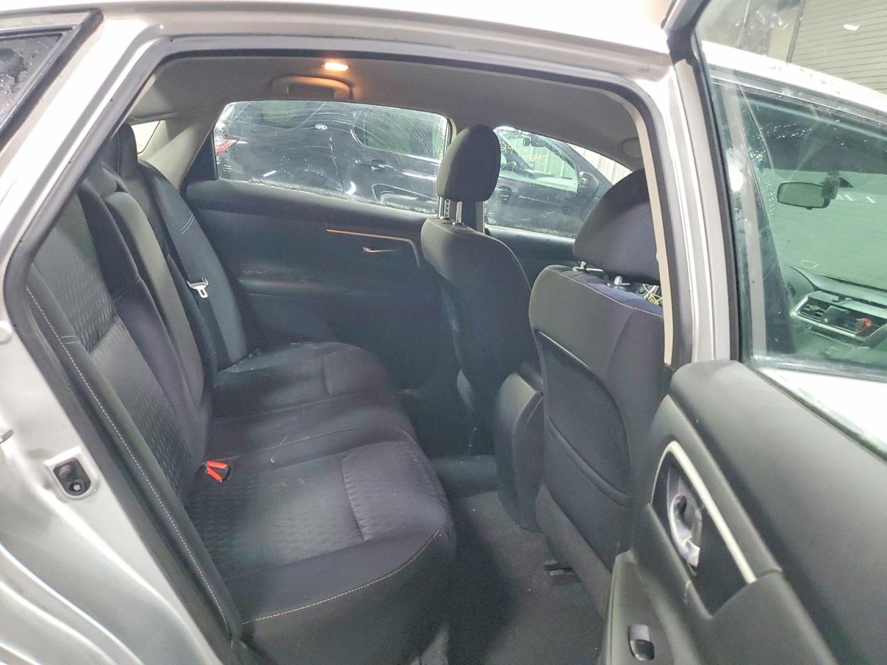 2018 NISSAN ALTIMA 2.5 SV photo 19