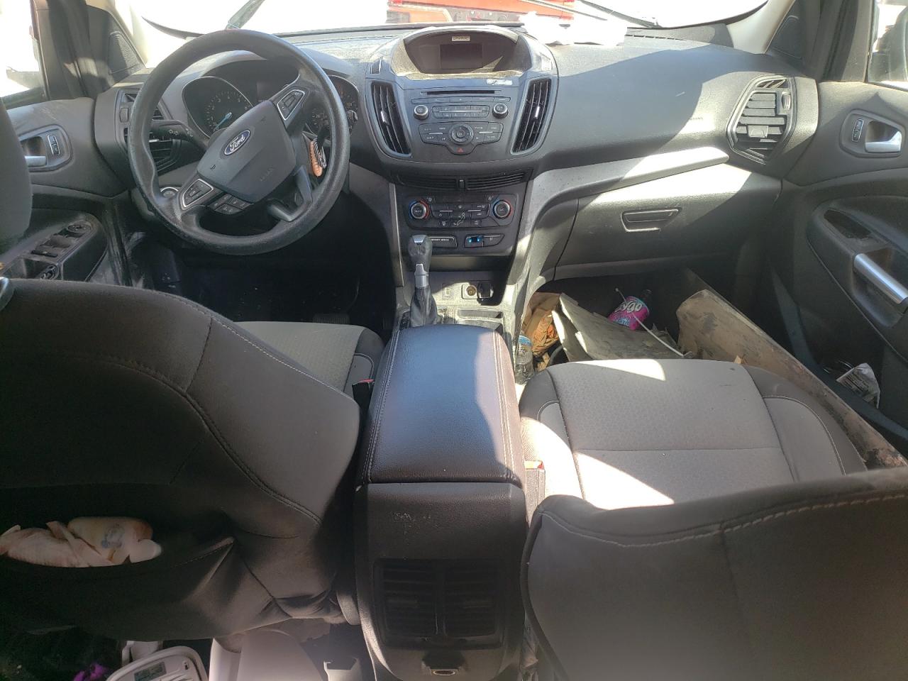 2017 FORD ESCAPE SE photo 15