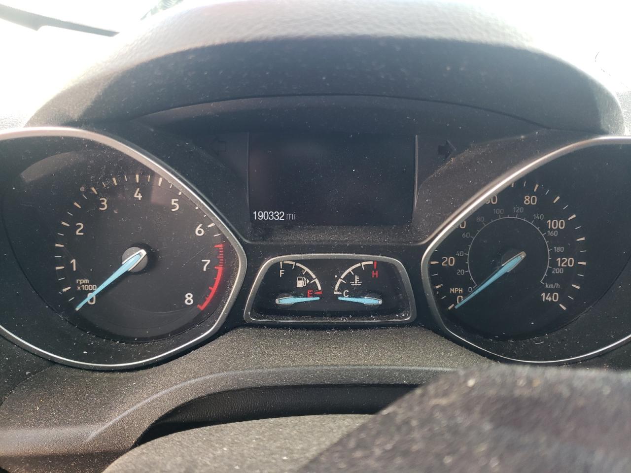 2017 FORD ESCAPE SE photo 17