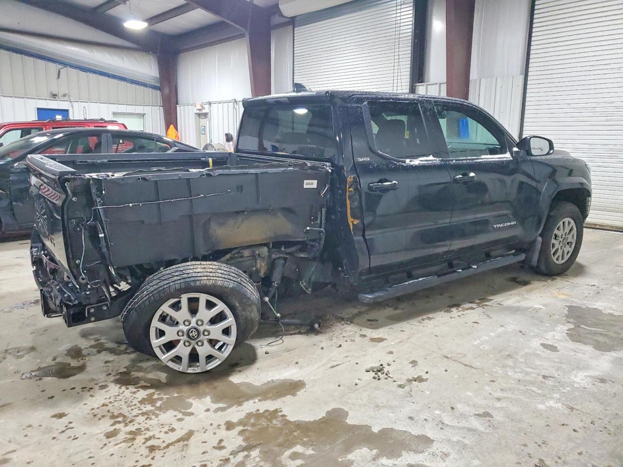 2025 TOYOTA TACOMA SR5 photo 3