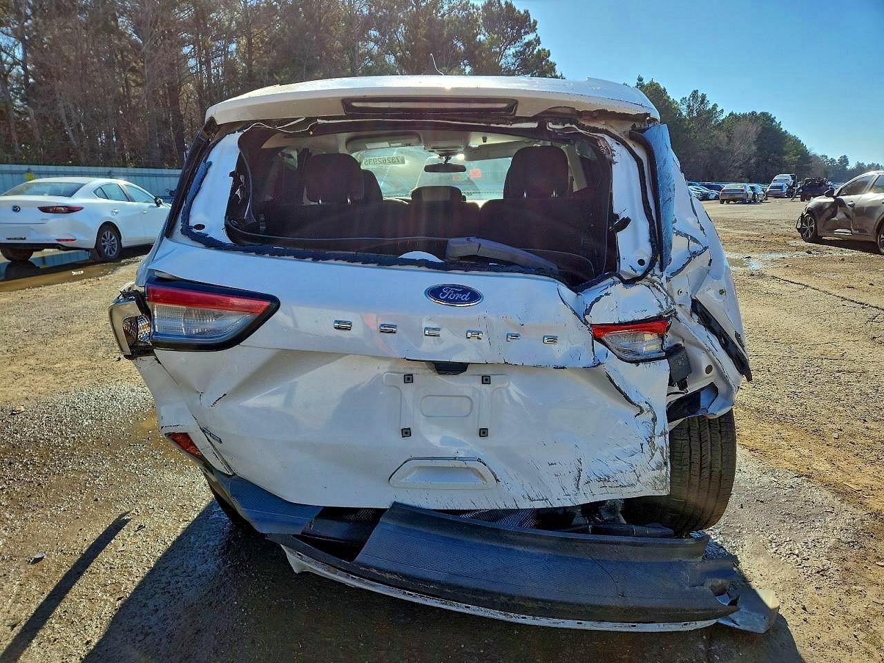 2022 FORD ESCAPE SE photo 11