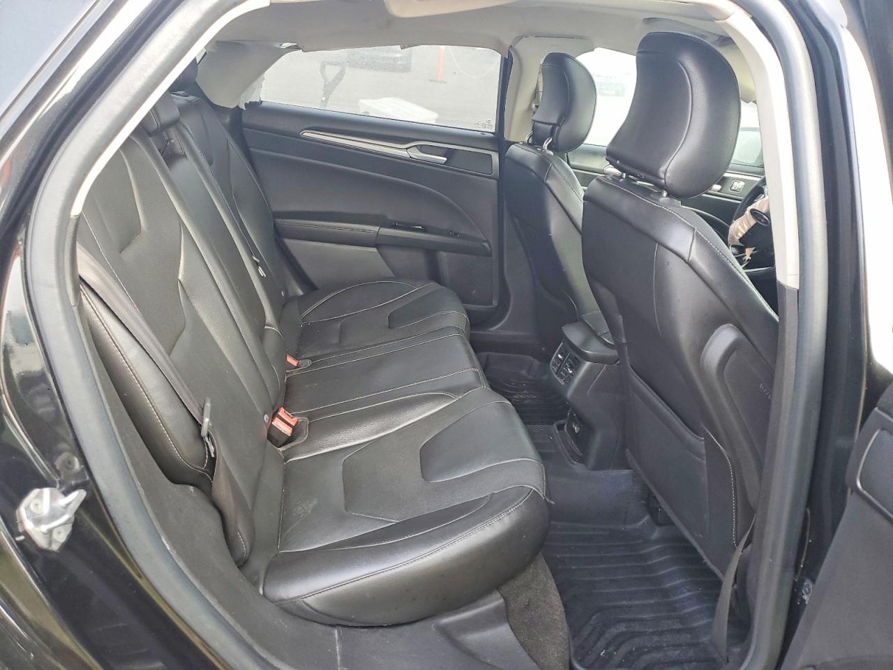 2015 FORD FUSION TITANIUM photo 19