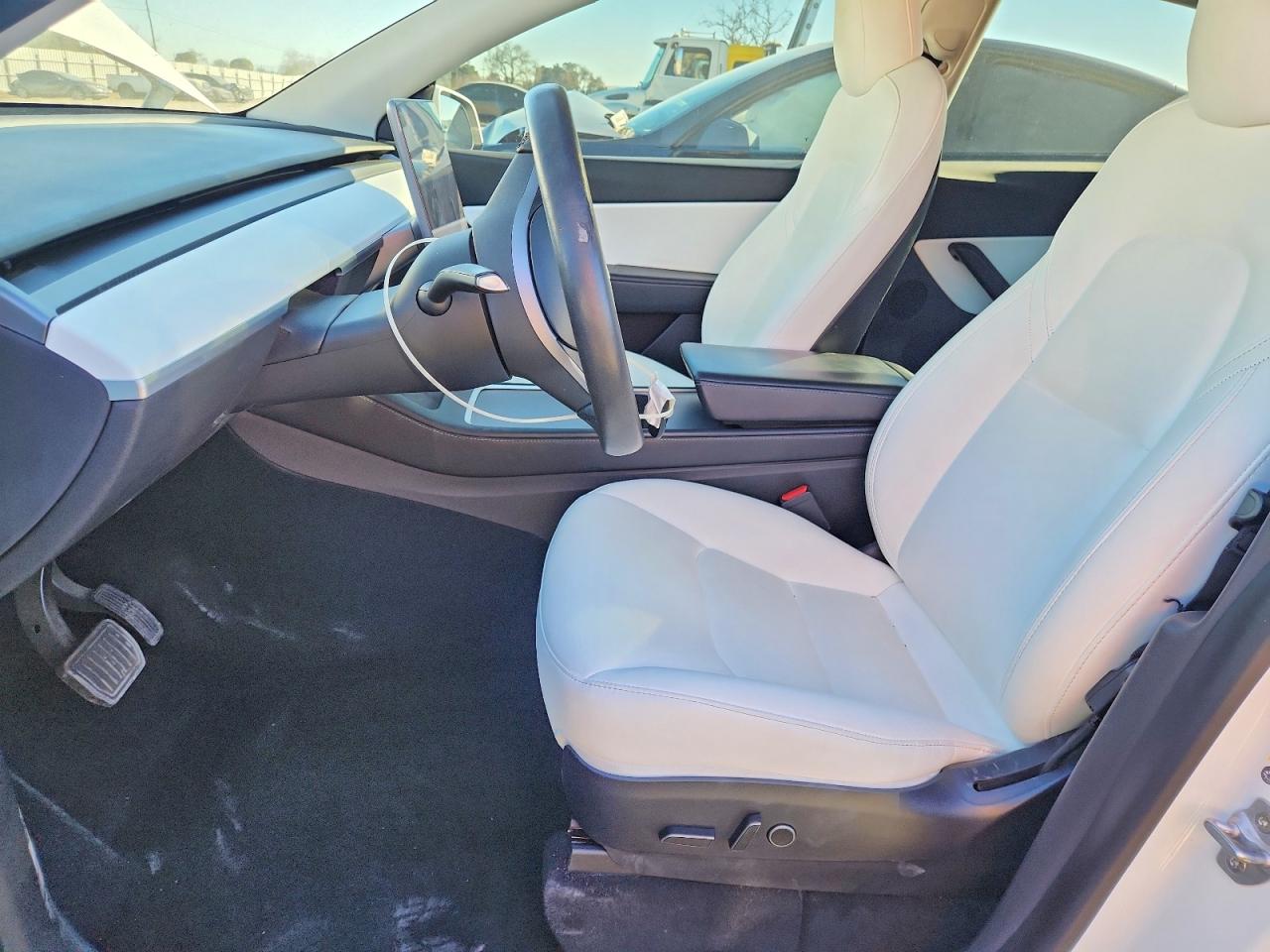 2021 TESLA MODEL Y photo 13