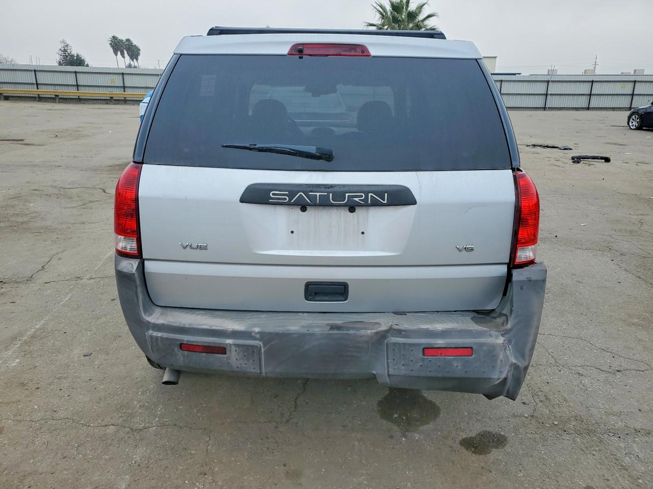 2005 SATURN VUE photo 6