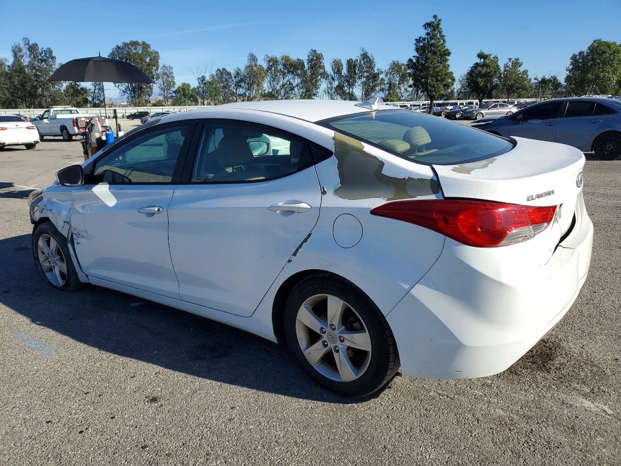 2013 HYUNDAI ELANTRA GLS photo 2
