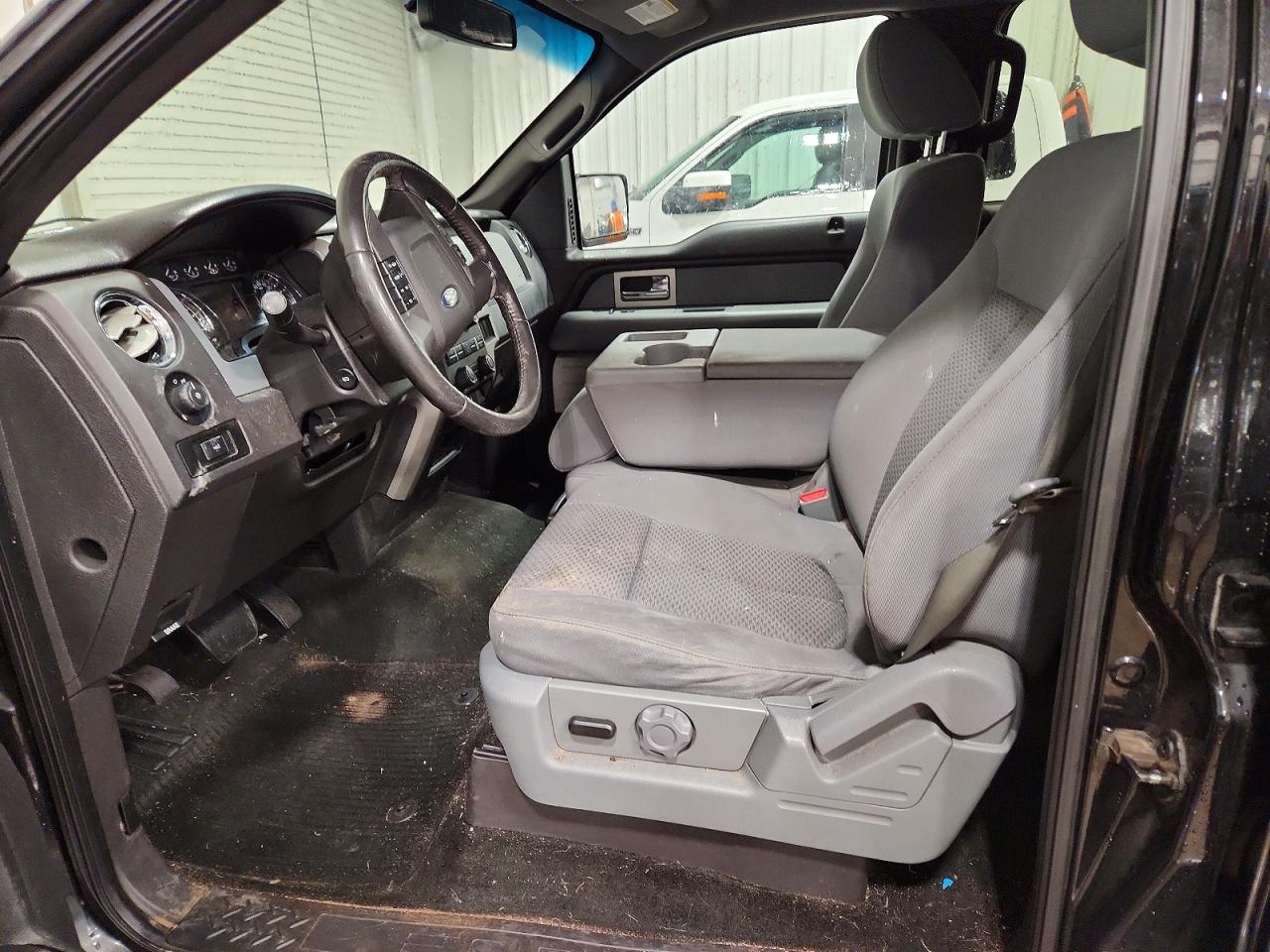 2011 FORD F150 SUPERCREW photo 19