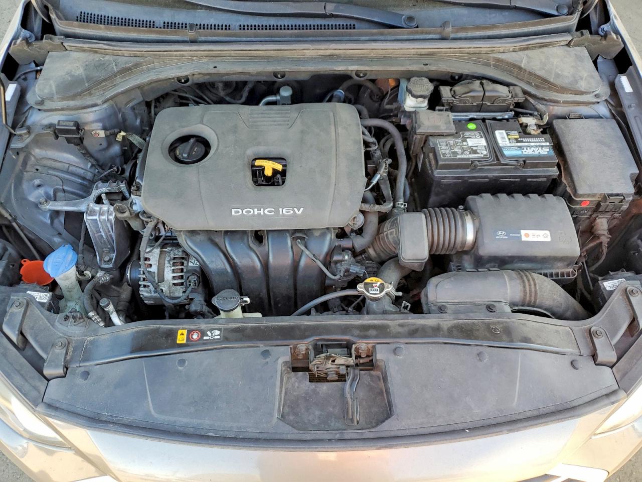 2017 HYUNDAI ELANTRA SE photo 11