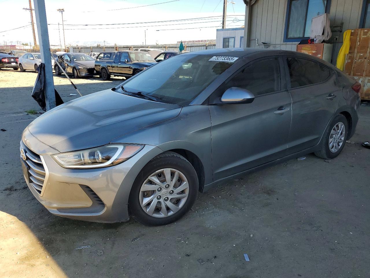 2017 HYUNDAI ELANTRA