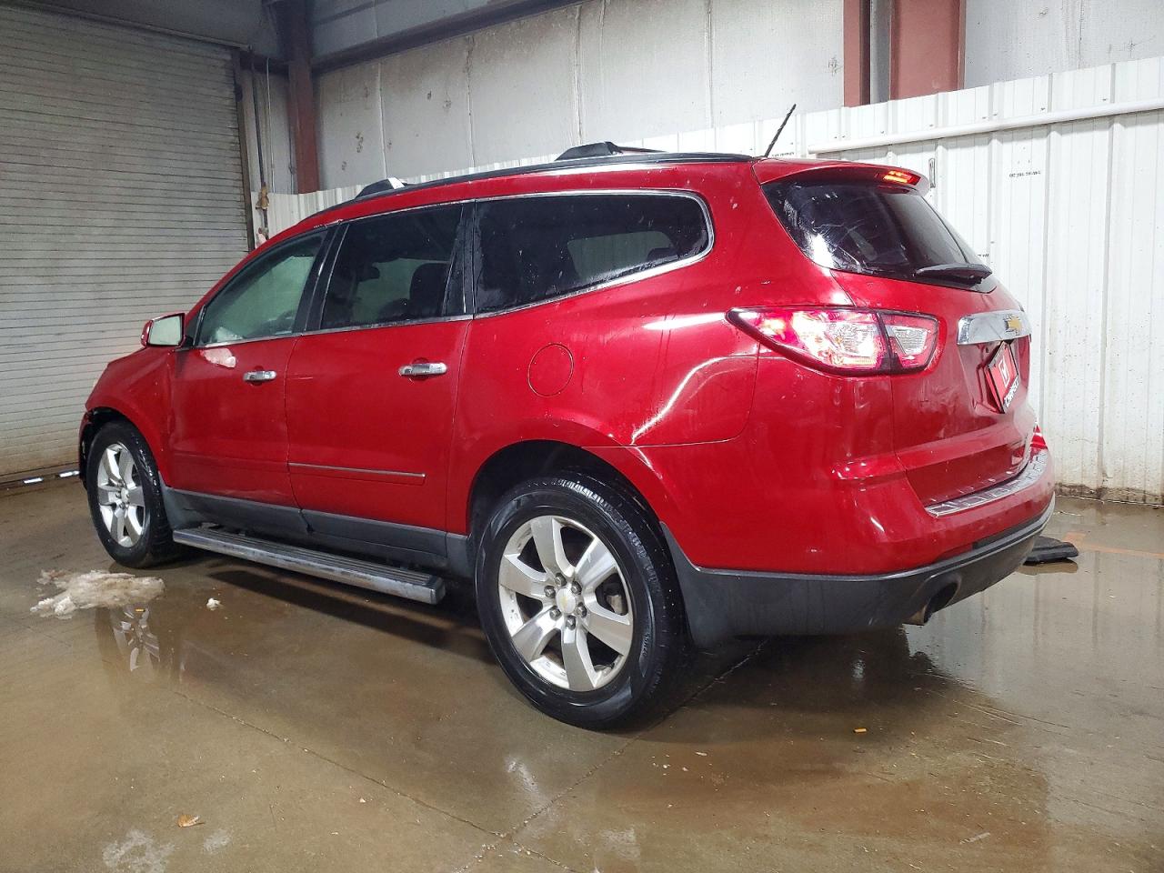2014 CHEVROLET TRAVERSE LTZ photo 3