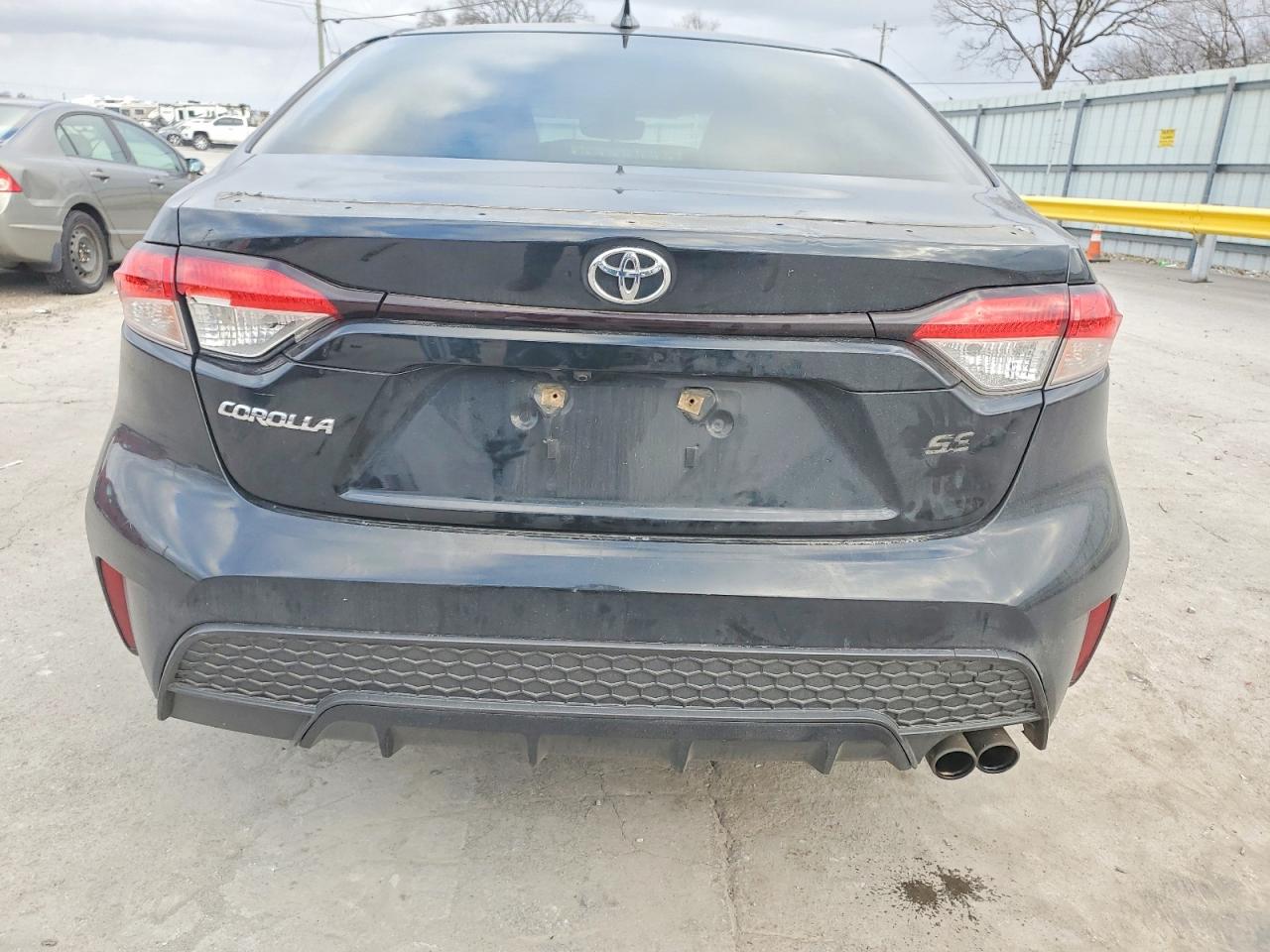 2021 TOYOTA COROLLA SE photo 16