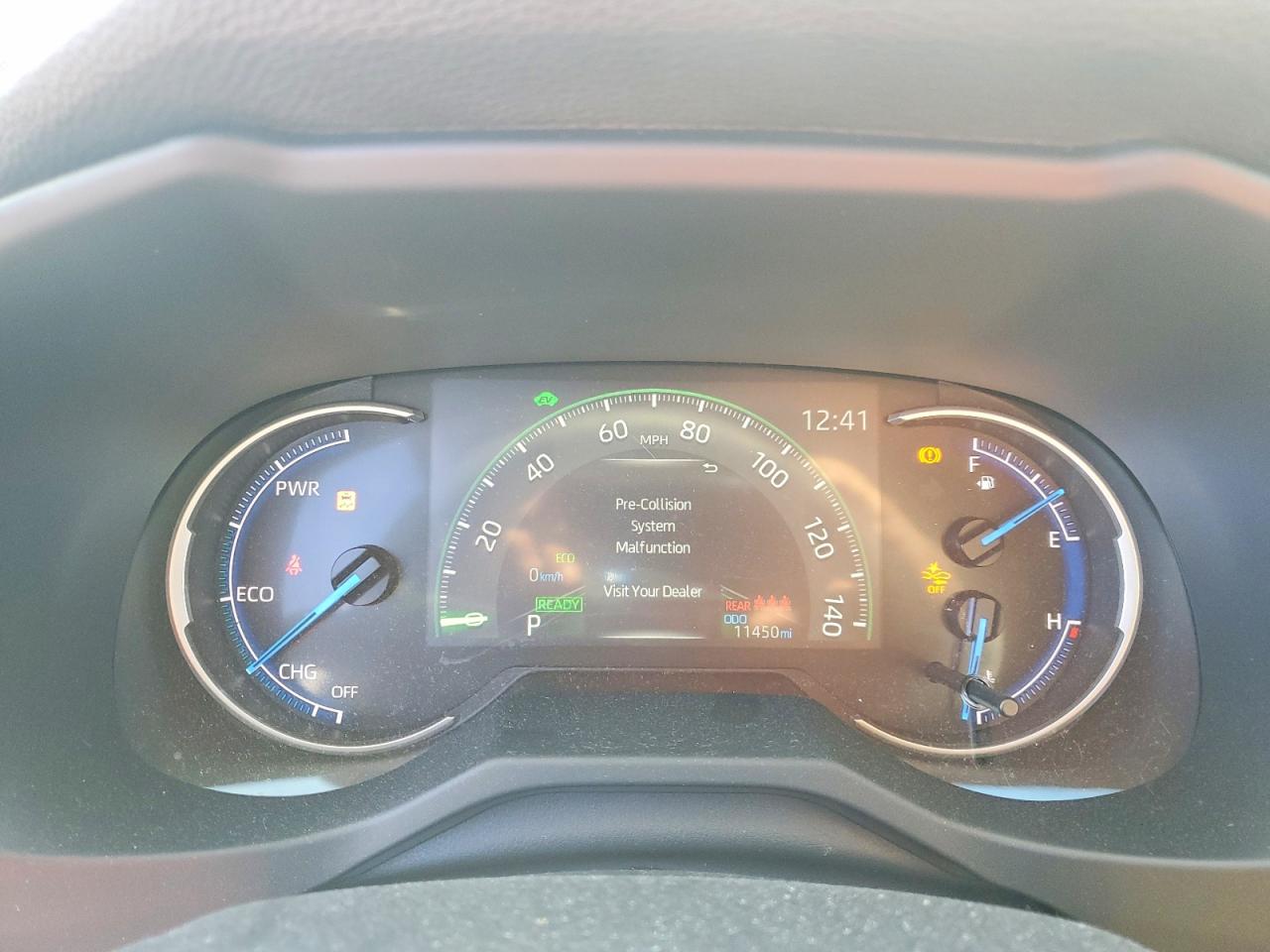 2025 TOYOTA RAV4 XLE PREMIUM photo 9