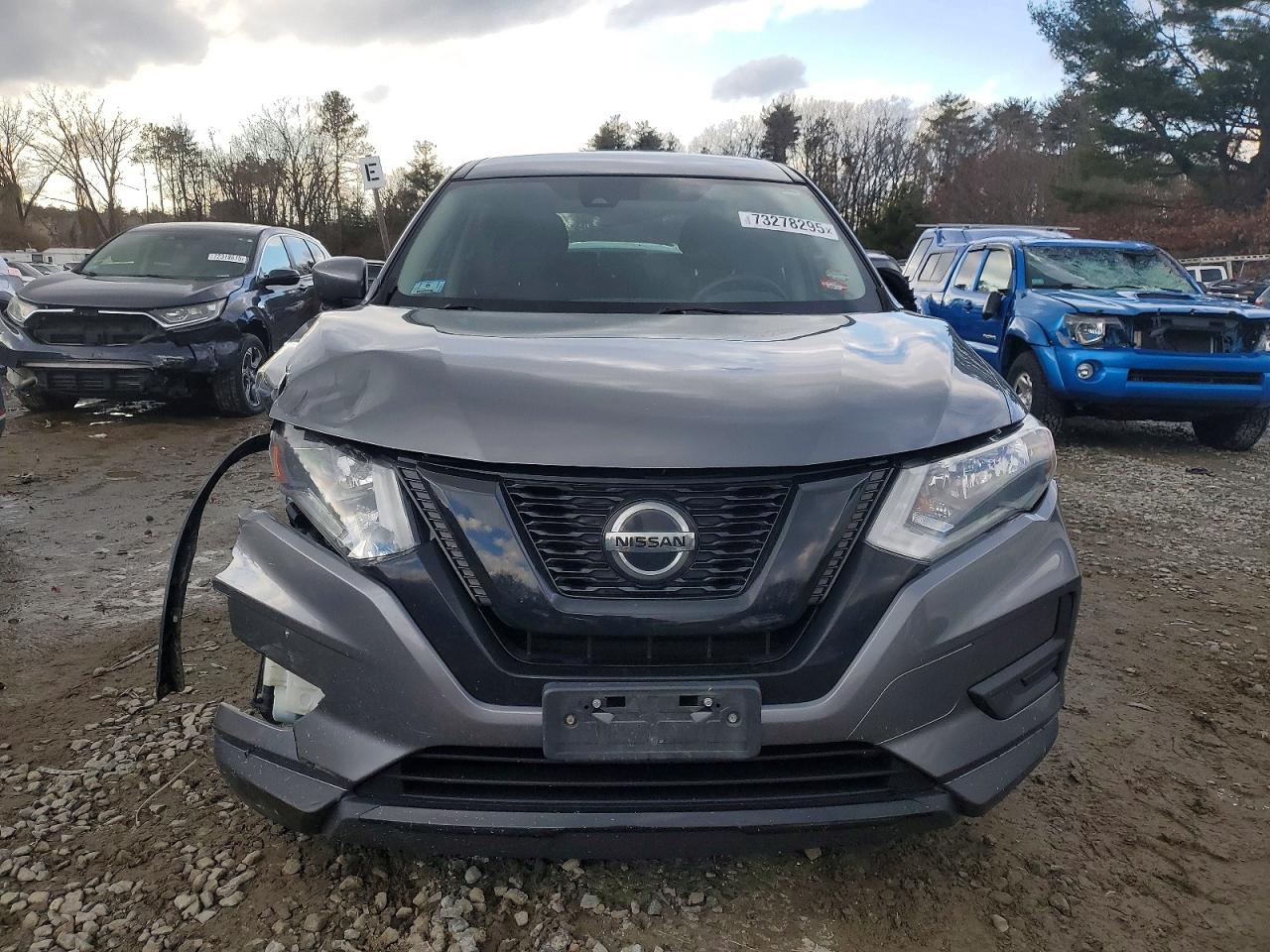2019 NISSAN ROGUE S photo 5