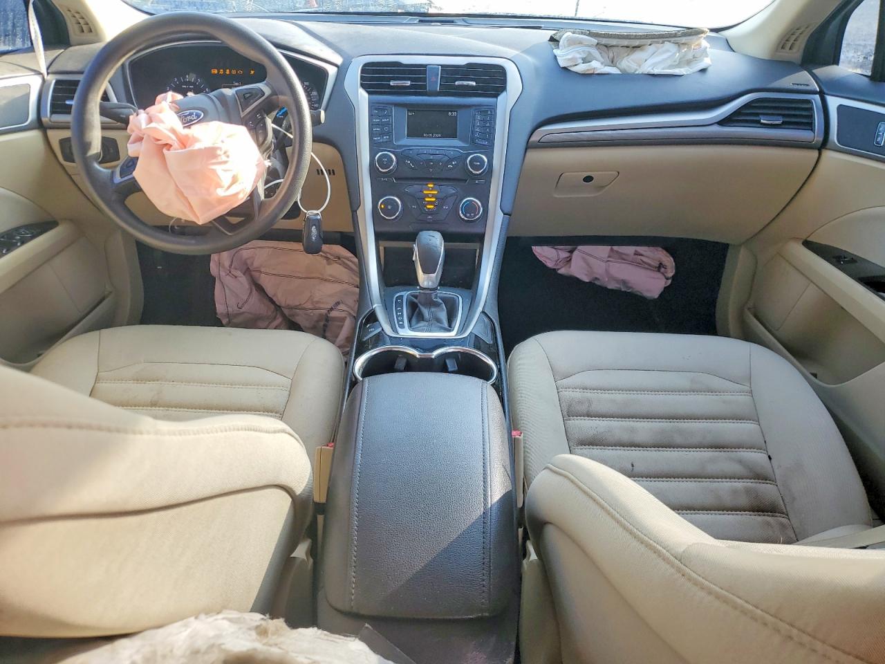 2015 FORD FUSION SE photo 8