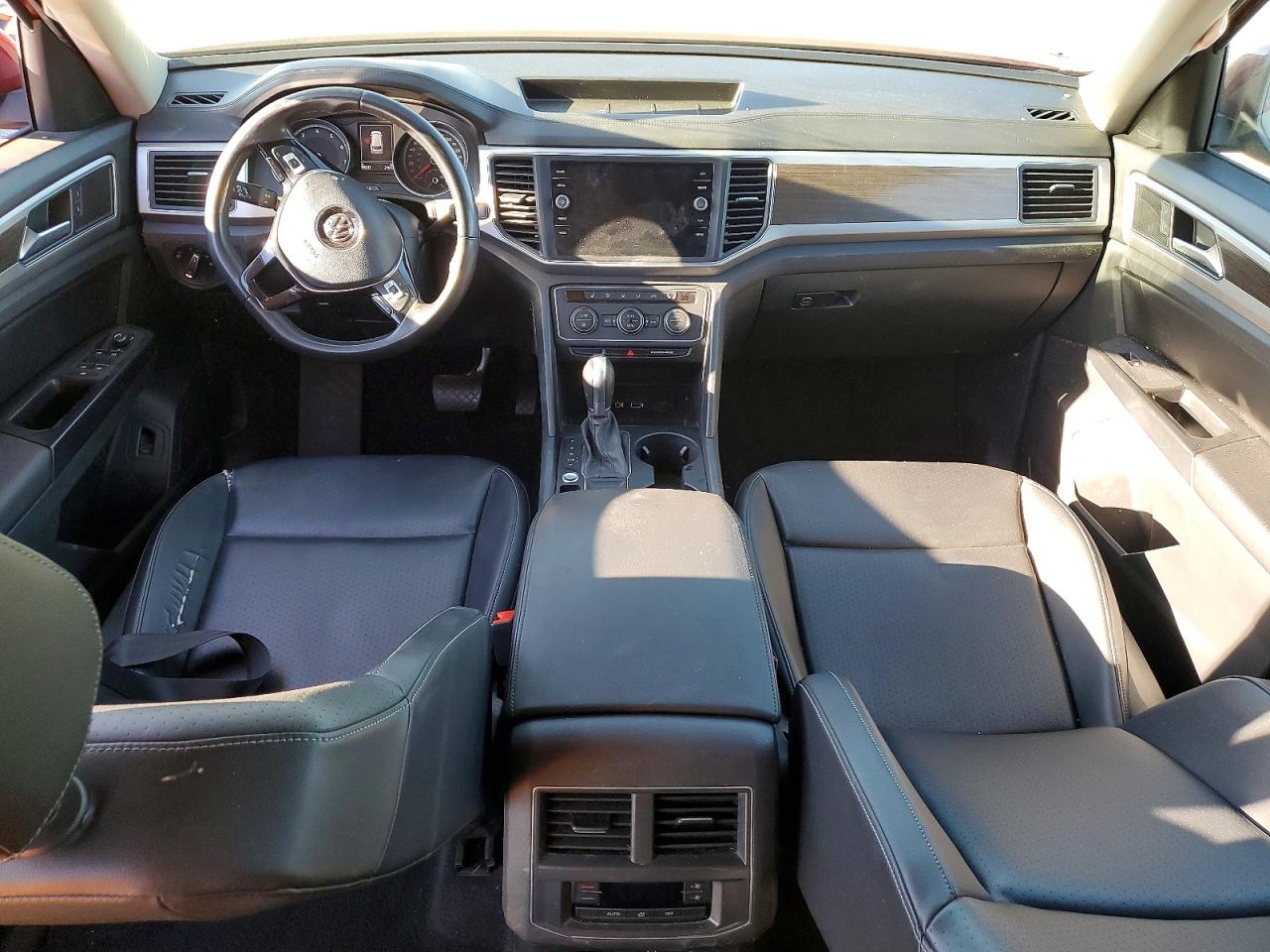 2018 VOLKSWAGEN ATLAS SE photo 15