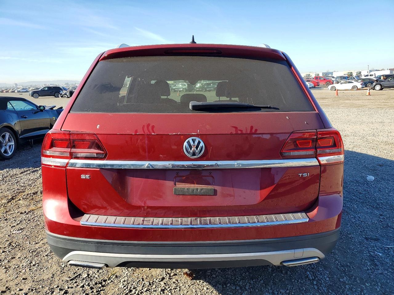 2018 VOLKSWAGEN ATLAS SE photo 11