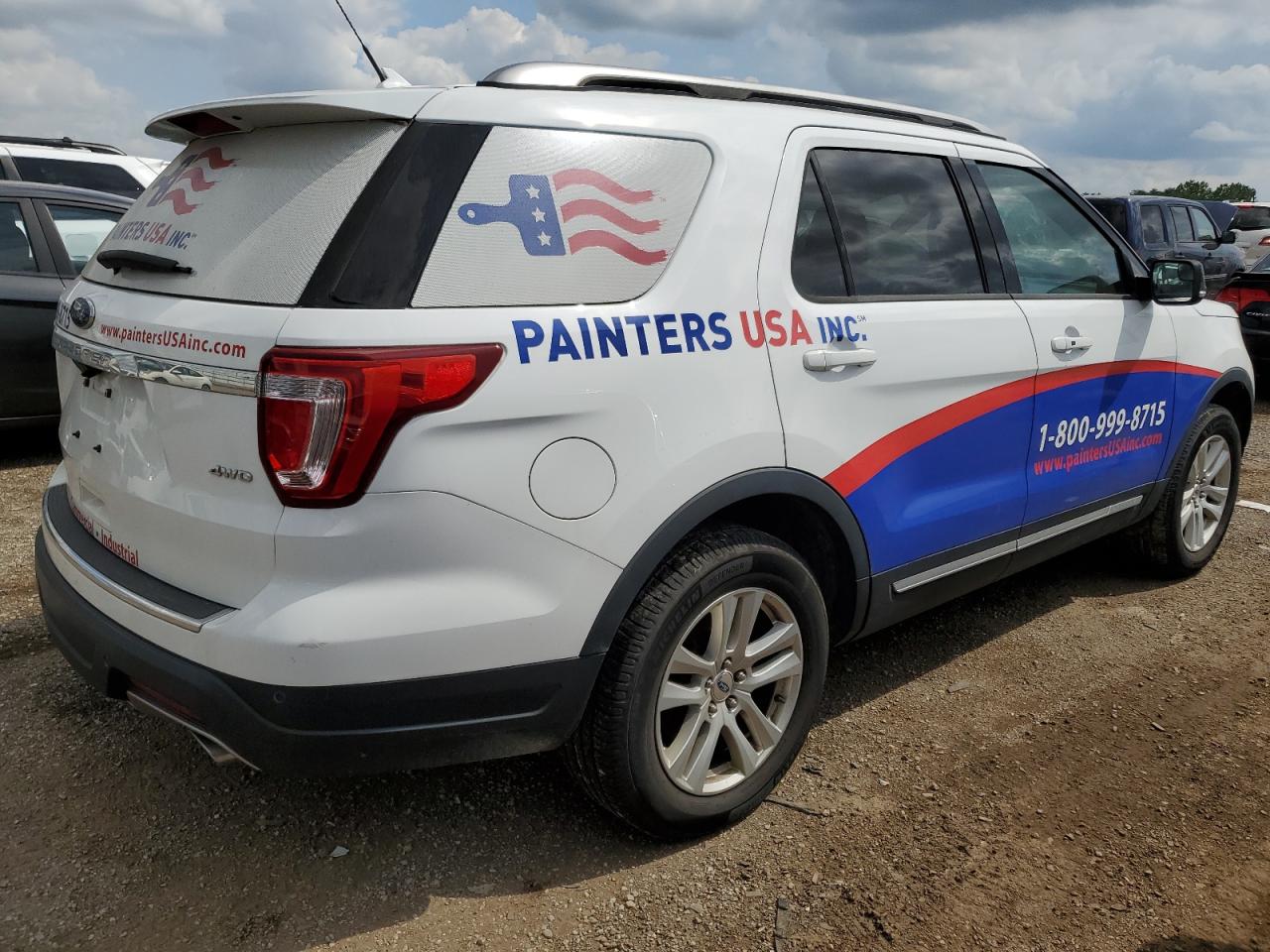 2018 FORD EXPLORER XLT photo 3