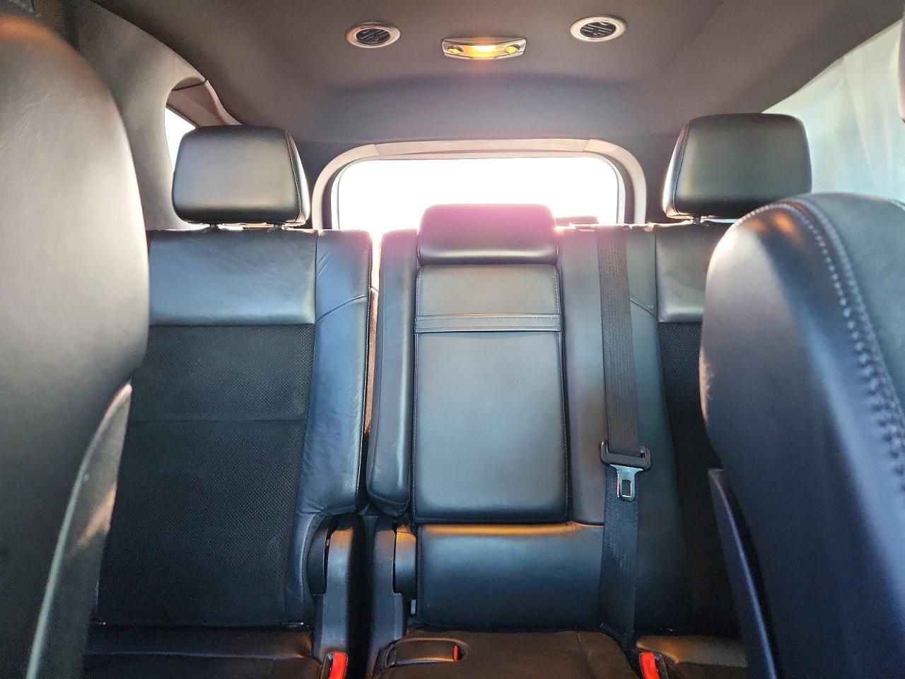 2016 DODGE DURANGO SXT photo 19