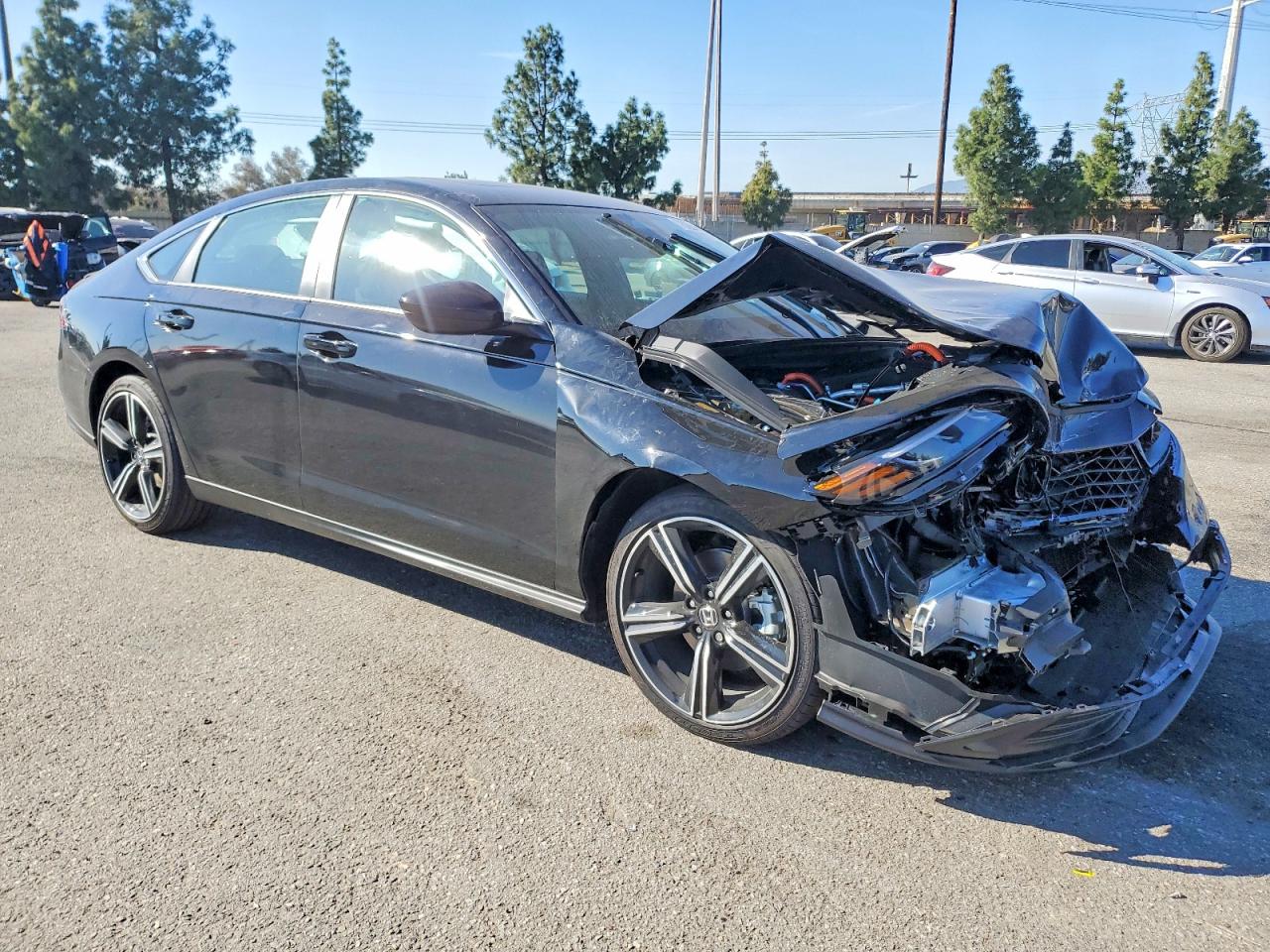 2025 HONDA ACCORD HYBRID SPORT photo 4