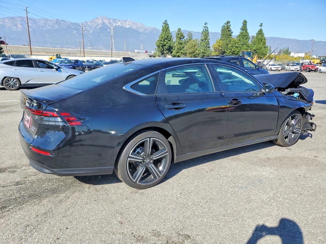 2025 HONDA ACCORD HYBRID SPORT photo 3
