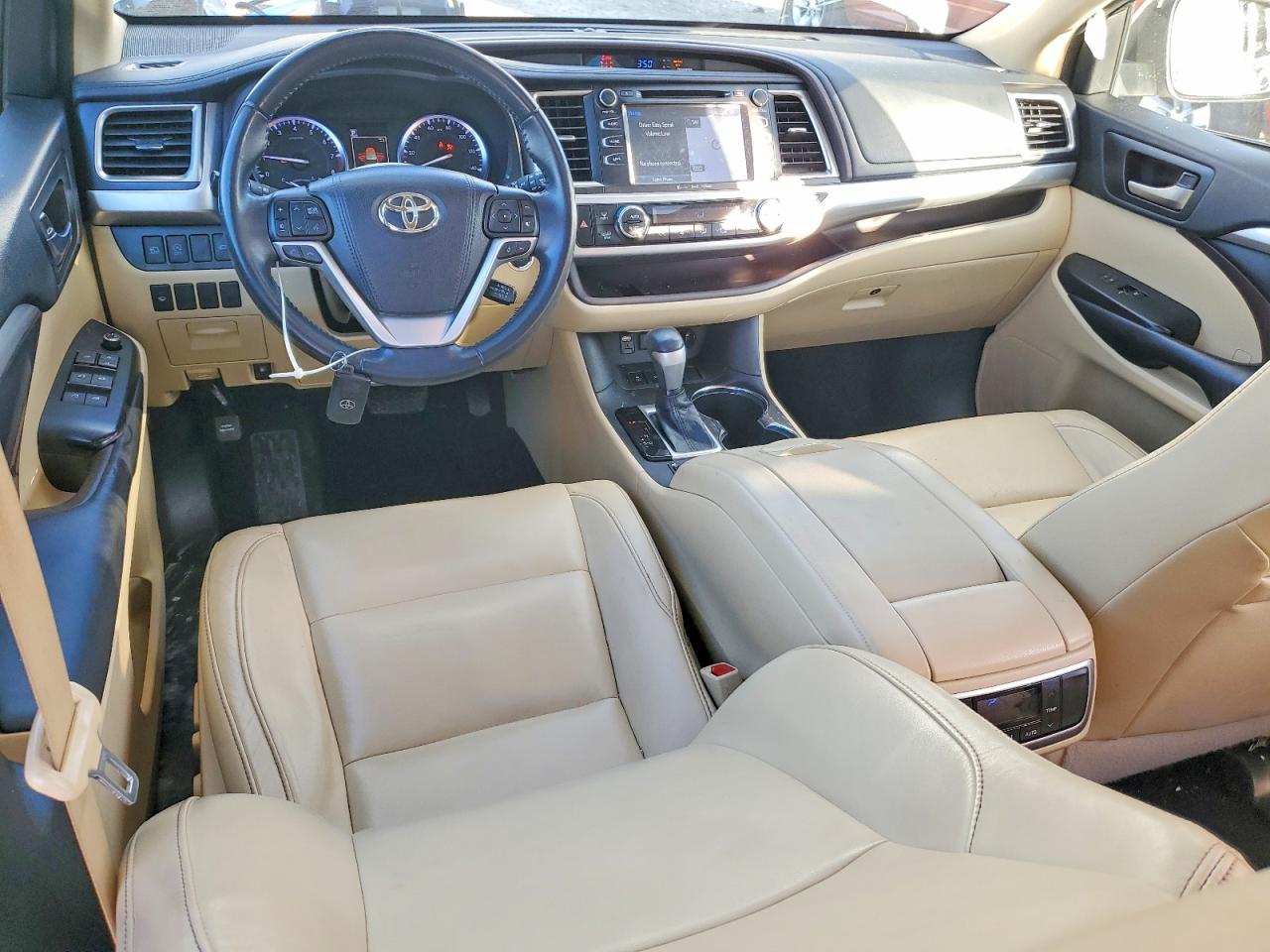 2018 TOYOTA HIGHLANDER photo 22