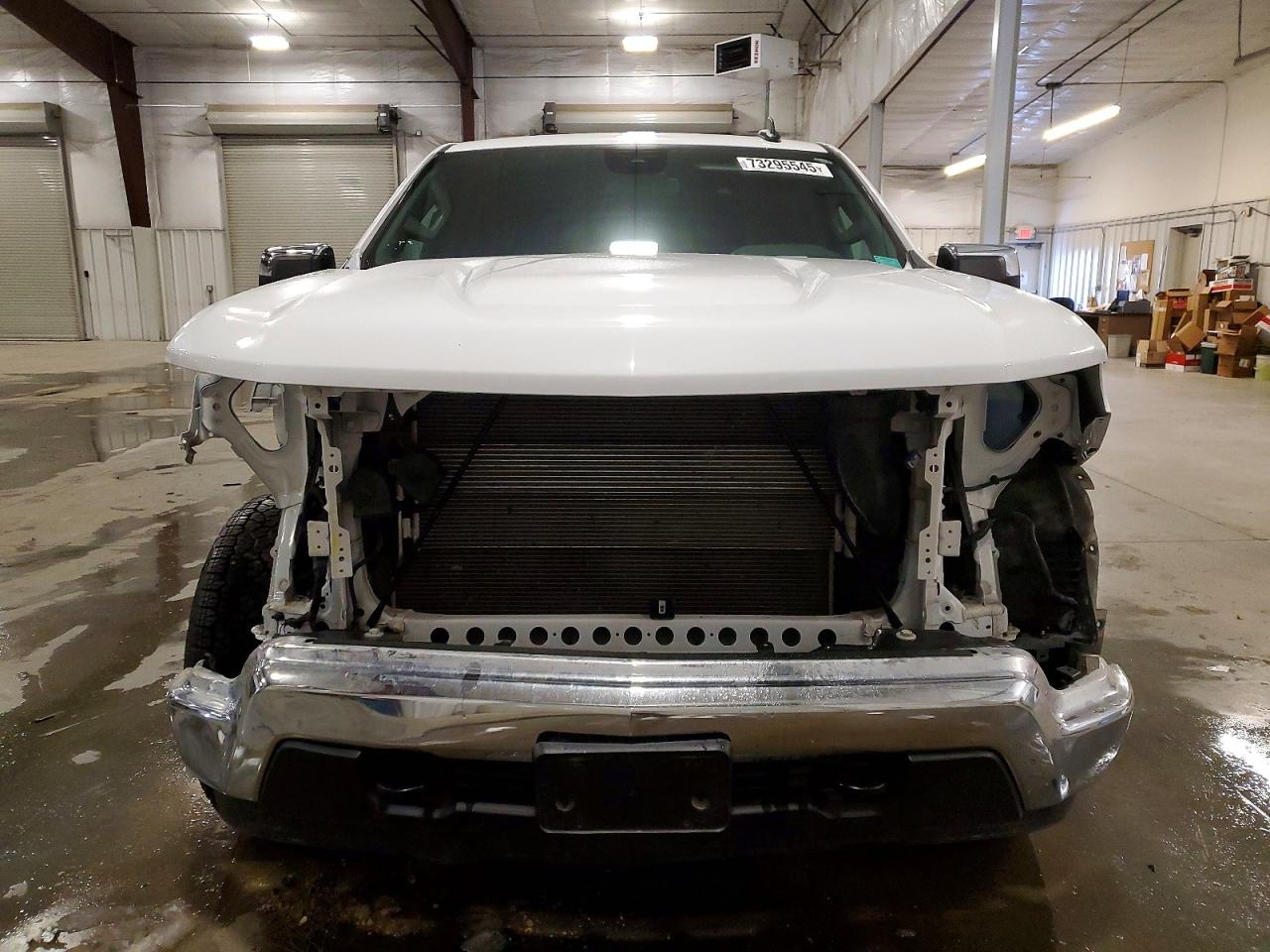 2024 CHEVROLET SILVERADO K1500 LT photo 9