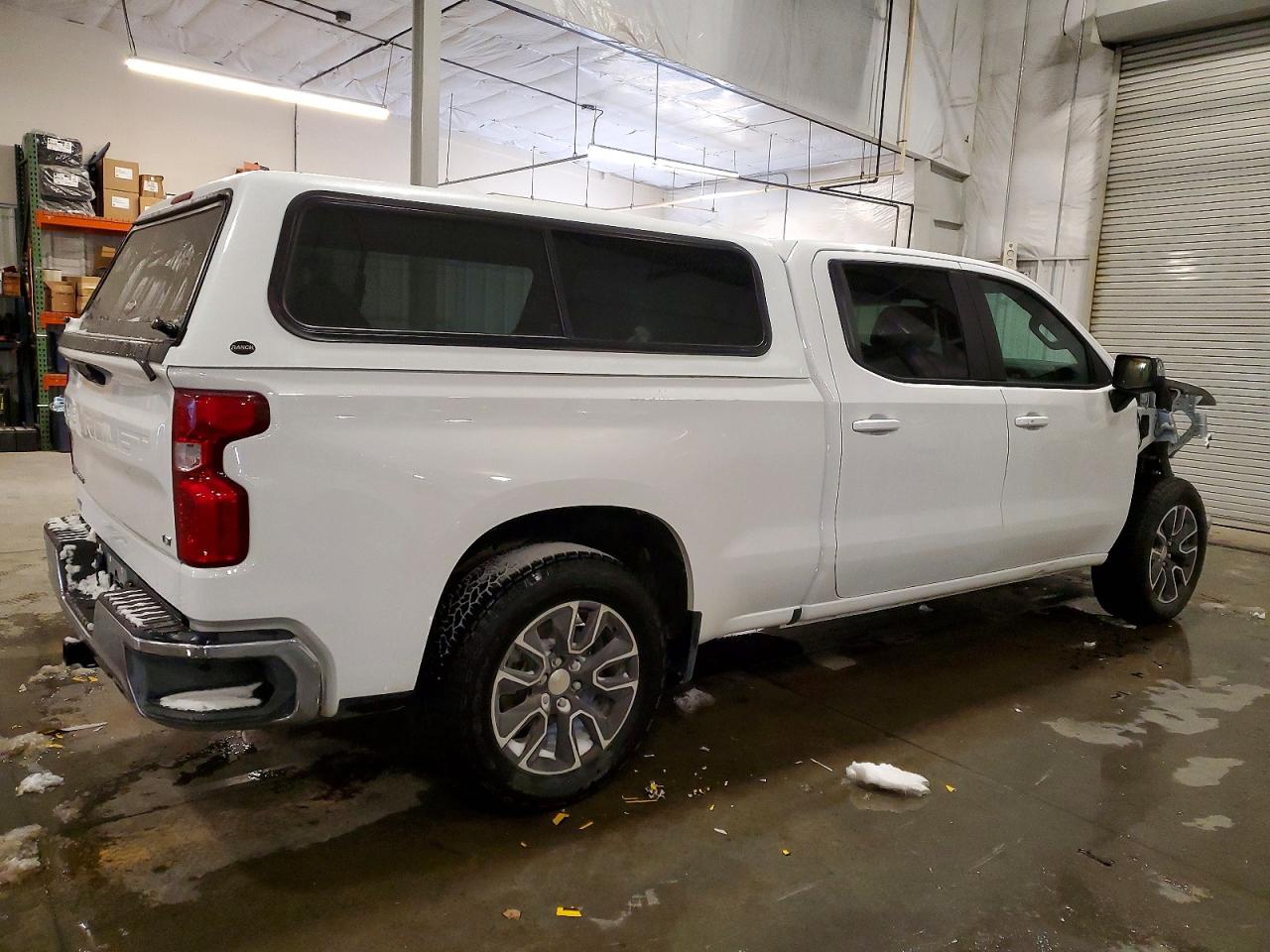 2024 CHEVROLET SILVERADO K1500 LT photo 5