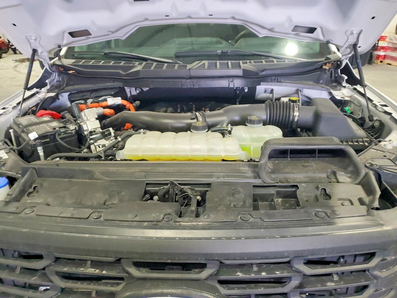 2025 FORD F150 XL photo 11