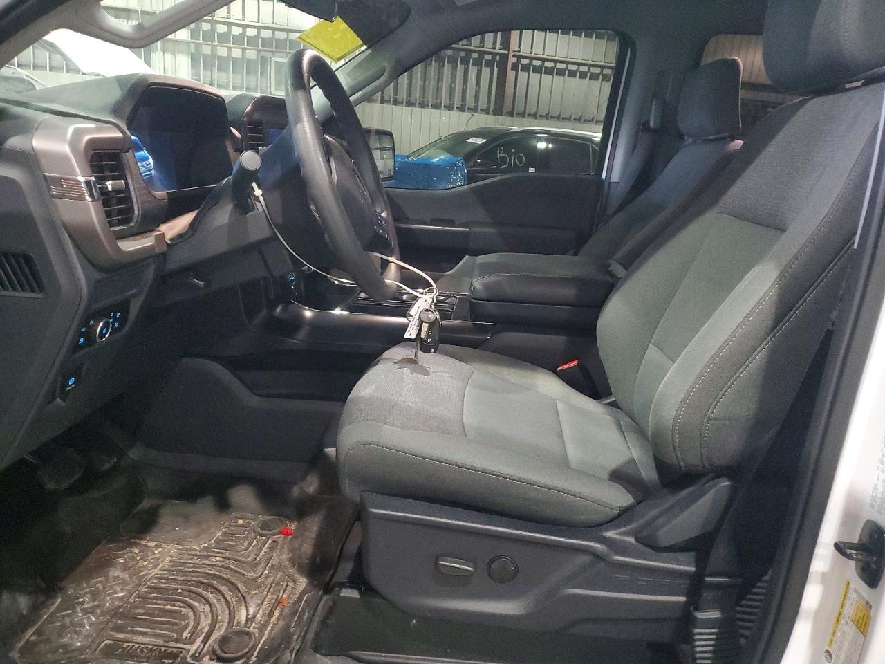 2025 FORD F150 XL photo 7