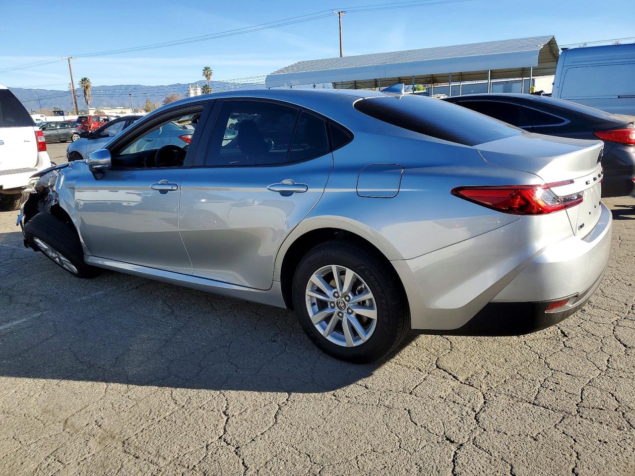 2025 TOYOTA CAMRY XSE photo 2
