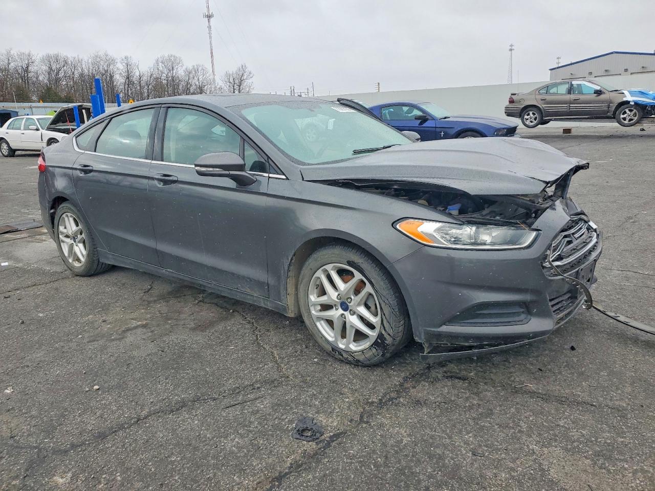 2015 FORD FUSION SE photo 4