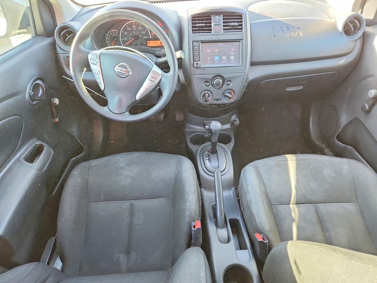 2019 NISSAN VERSA S photo 8