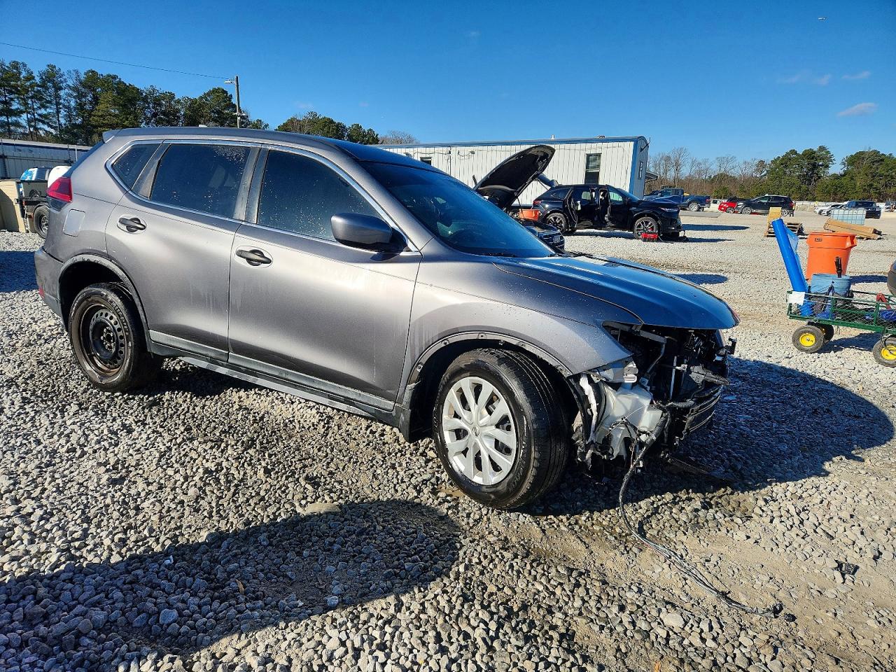 2018 NISSAN ROGUE S photo 4