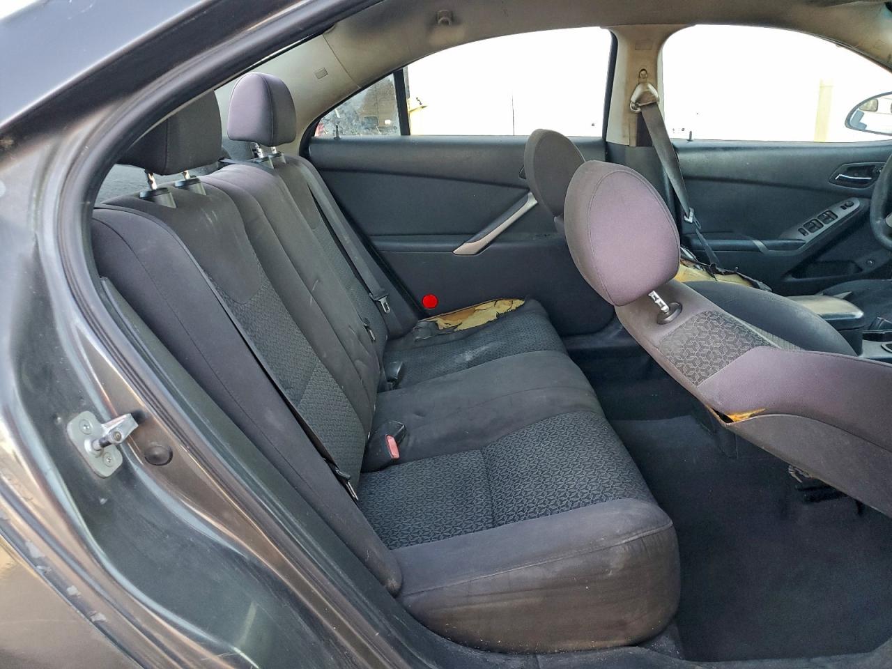 2007 PONTIAC G6 BASE photo 28