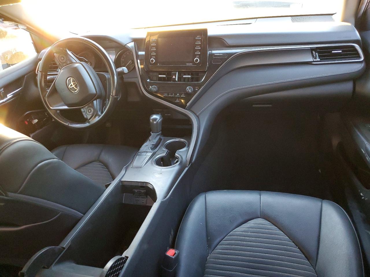 2022 TOYOTA CAMRY SE photo 15