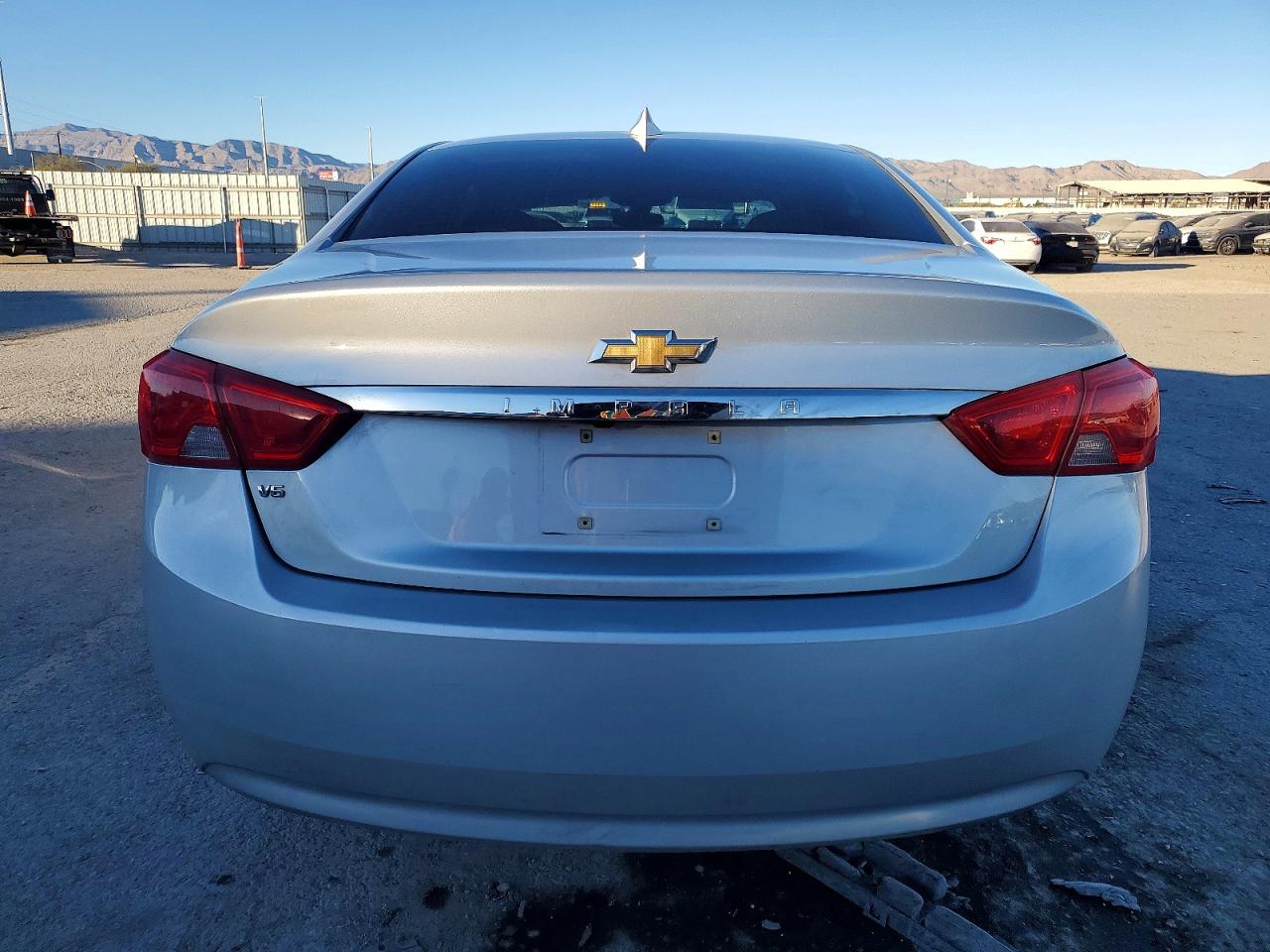 2018 CHEVROLET IMPALA LS photo 11