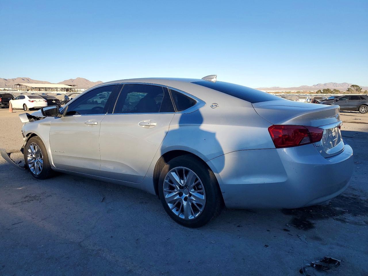 2018 CHEVROLET IMPALA LS photo 3