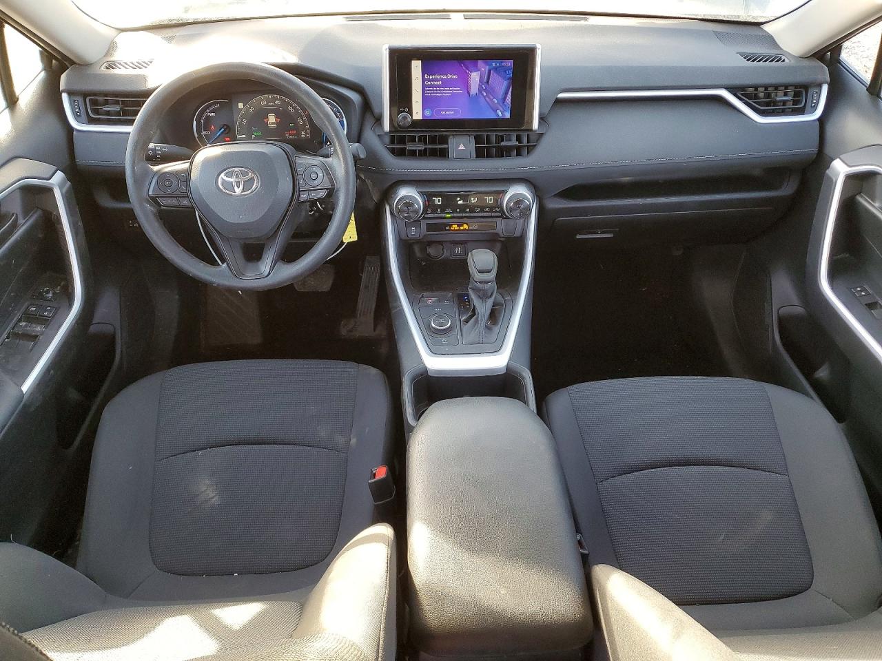 2024 TOYOTA RAV4 LE photo 15