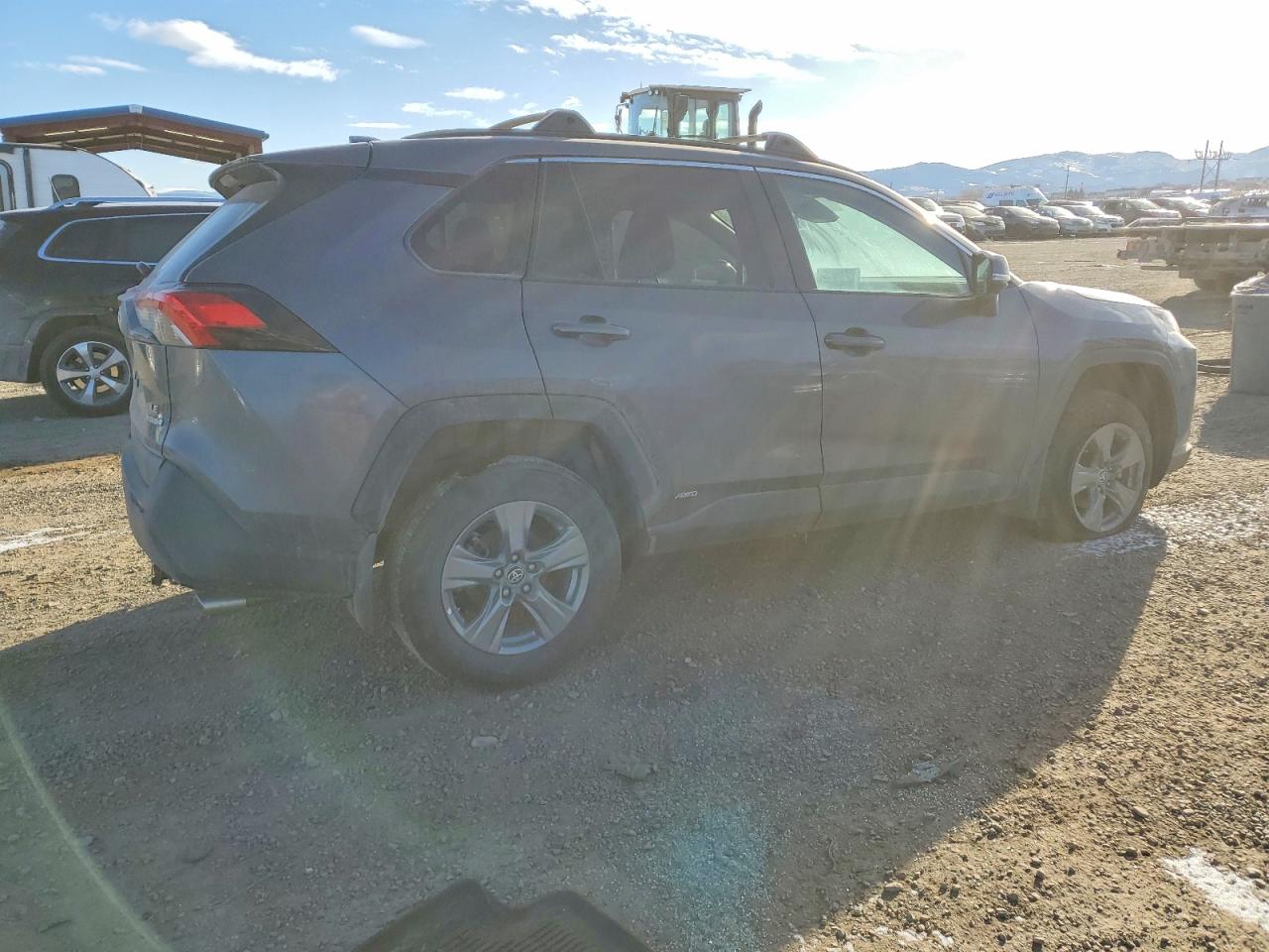 2024 TOYOTA RAV4 LE photo 5