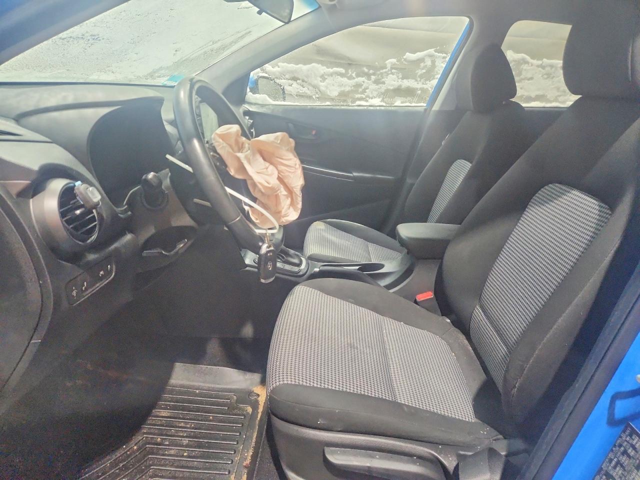 2020 HYUNDAI KONA SEL photo 7