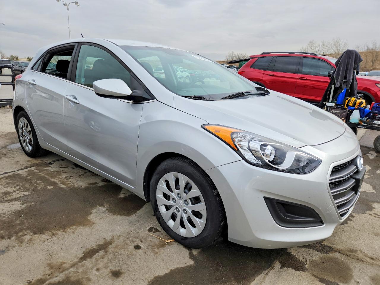 2017 HYUNDAI ELANTRA GT BASE photo 4