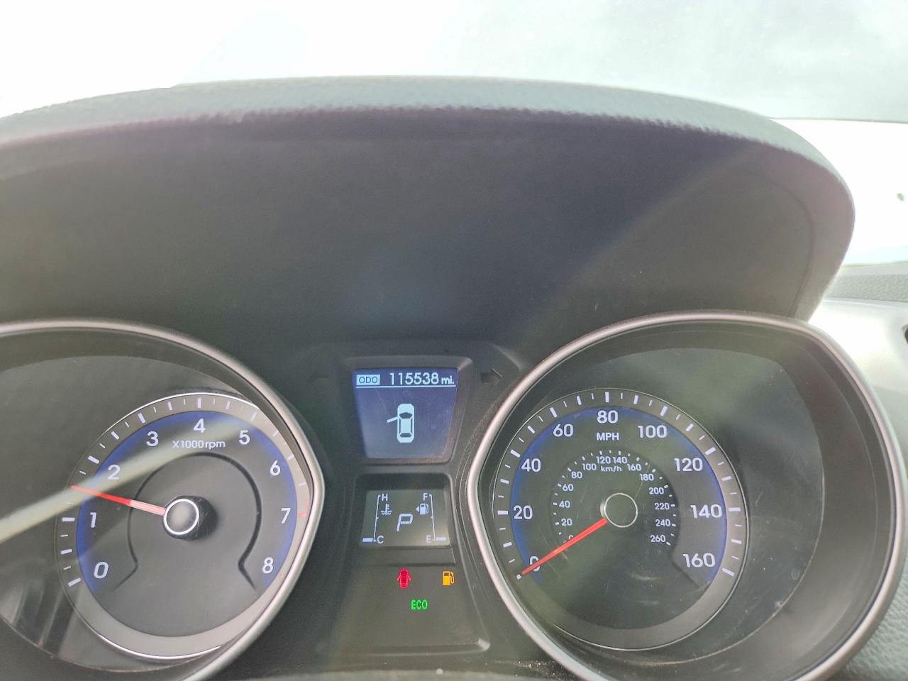 2017 HYUNDAI ELANTRA GT BASE photo 9