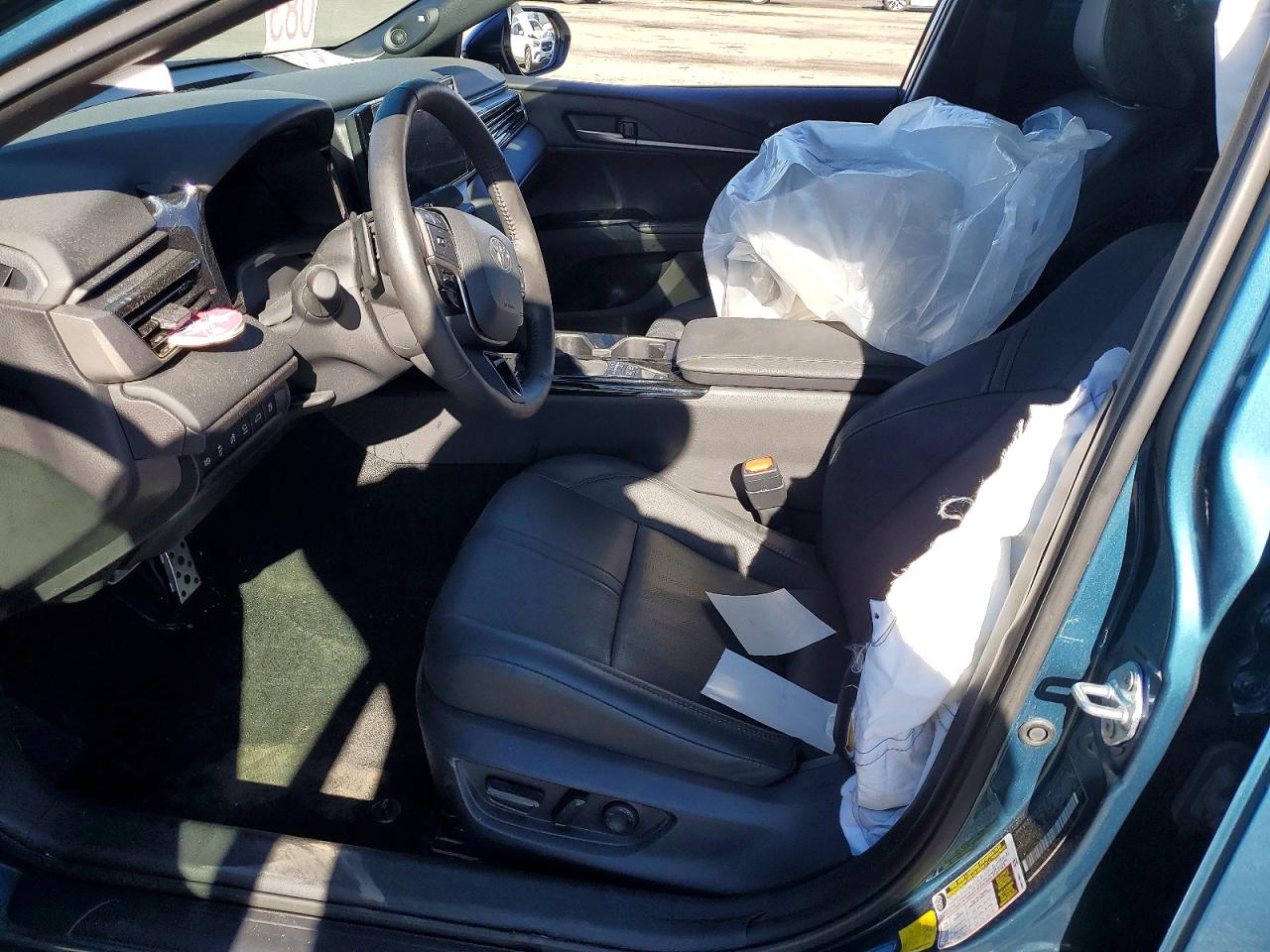 2025 TOYOTA CAMRY XSE photo 7