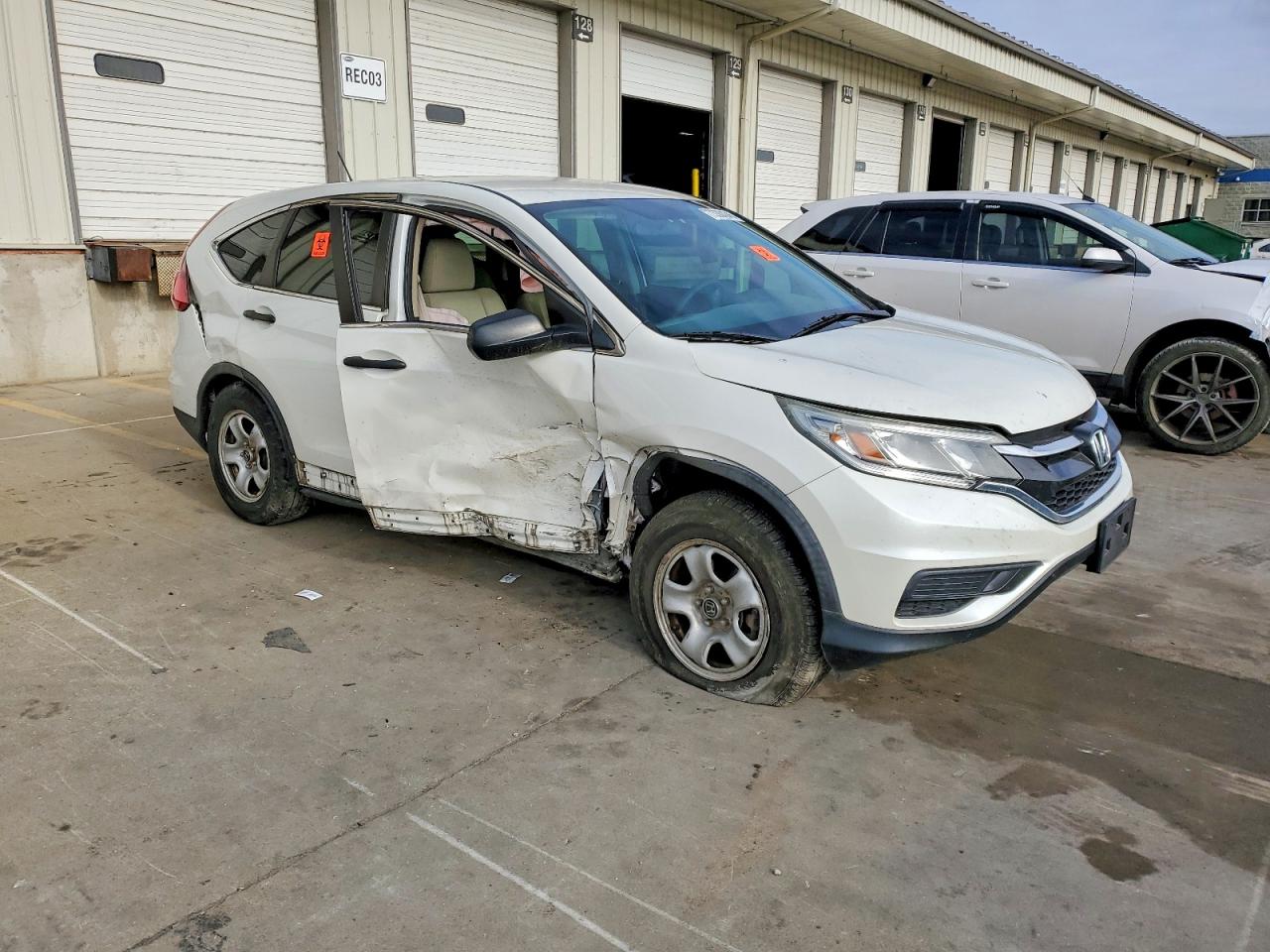 2016 HONDA CR-V LX photo 7